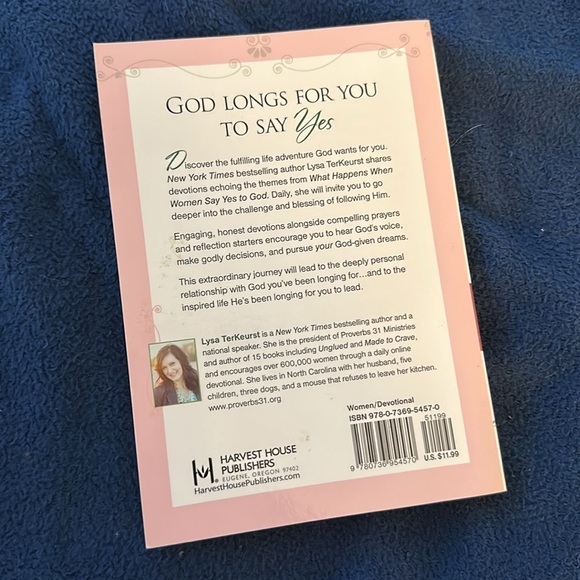 DEVOTIONAL book. - Picture 2 of 2